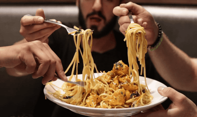 The Dishes You HAVE To Try While Gaming At Dave & Buster's